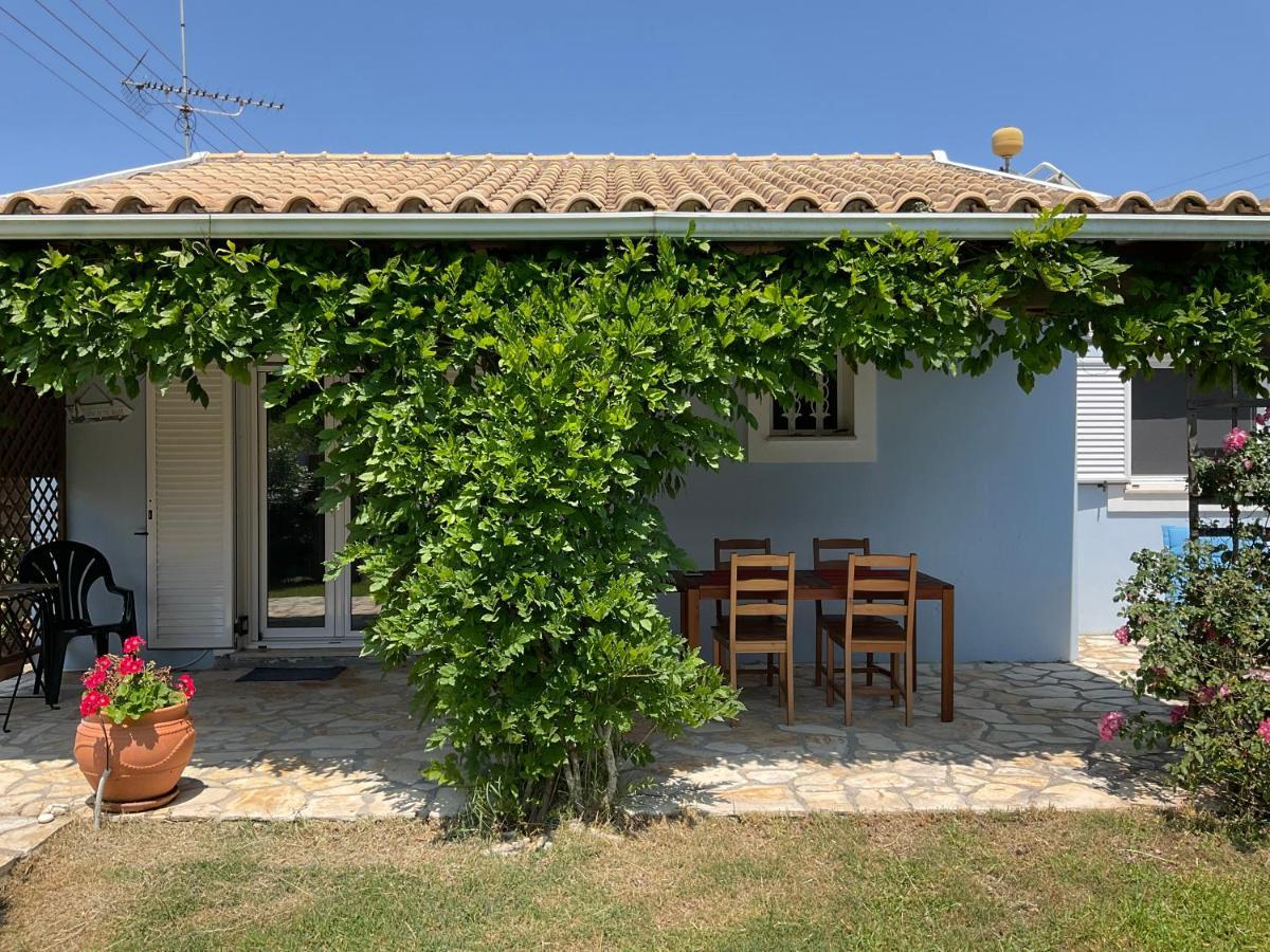 Little Blue House Villa ซีดารี ภายนอก รูปภาพ