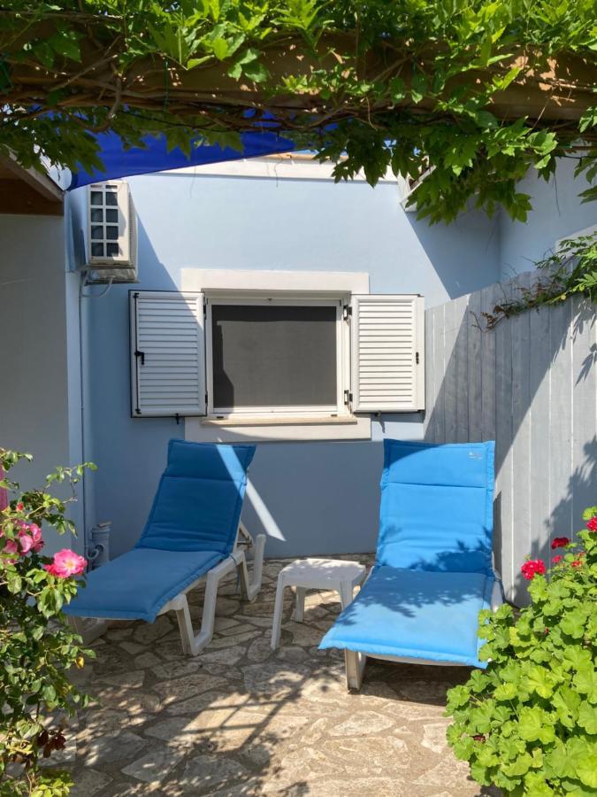 Little Blue House Villa ซีดารี ภายนอก รูปภาพ